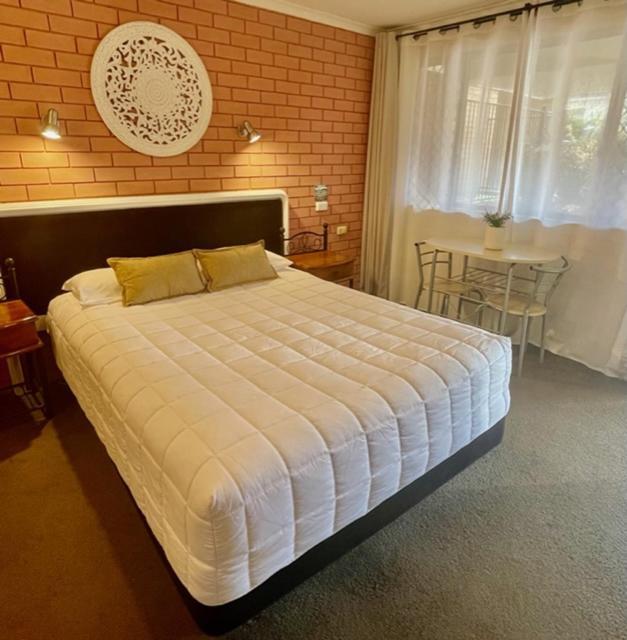 ארמידייל Estelle Kramer Motel מראה חיצוני תמונה